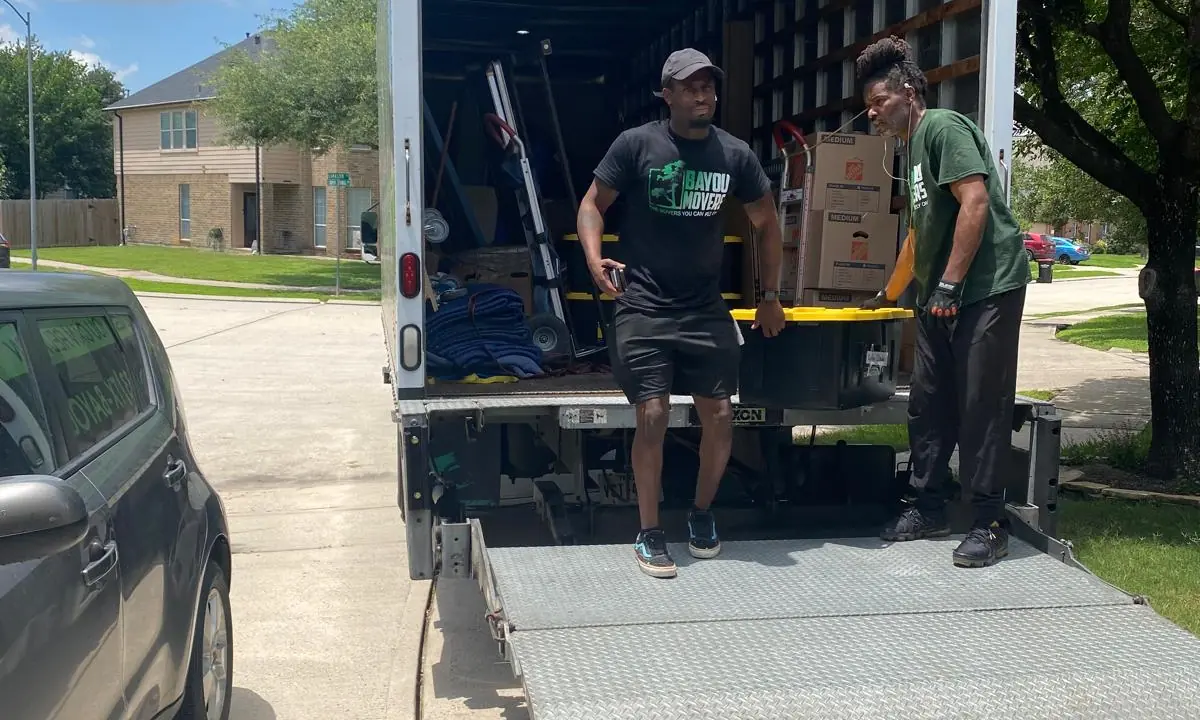 Bayou Movers crew and liftgate loading service available in Afton Oaks, Texas
